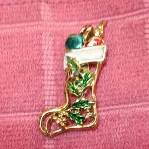 Statement Pin Brooch Christmas Stuffed Stocking Green Vintage Enamel Red Pin